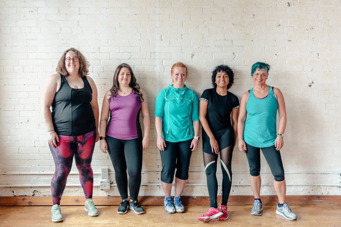 women in gym, diversity in fitness, fitness women, group exercise